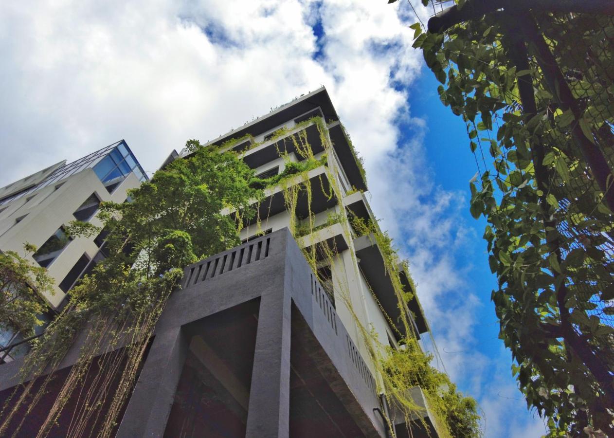 Vaux Park Street Hotel - A Collection Of 8 Luxury Lofts *
