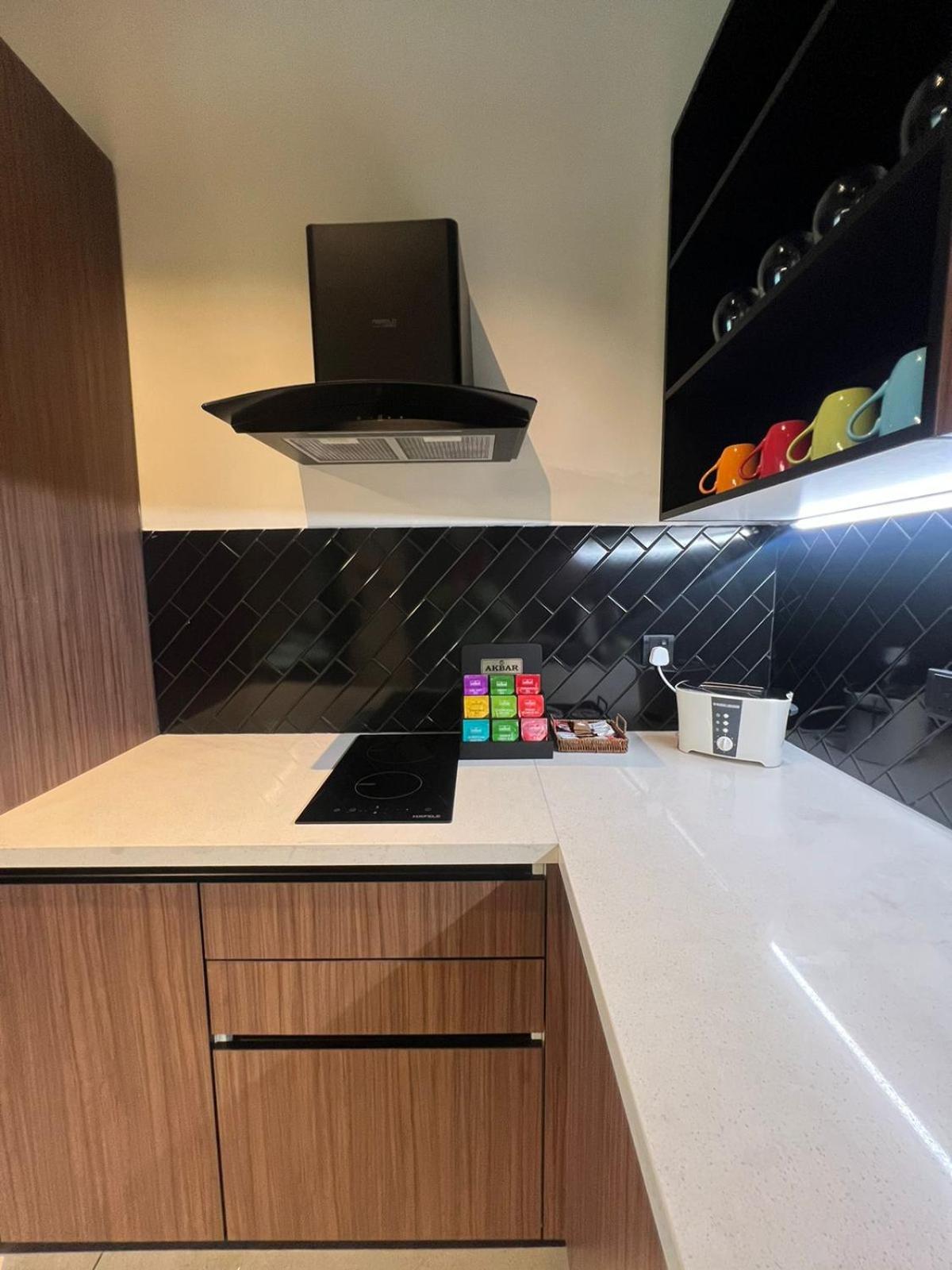 Vaux Park Street Hotel - A Collection Of 8 Luxury Lofts
