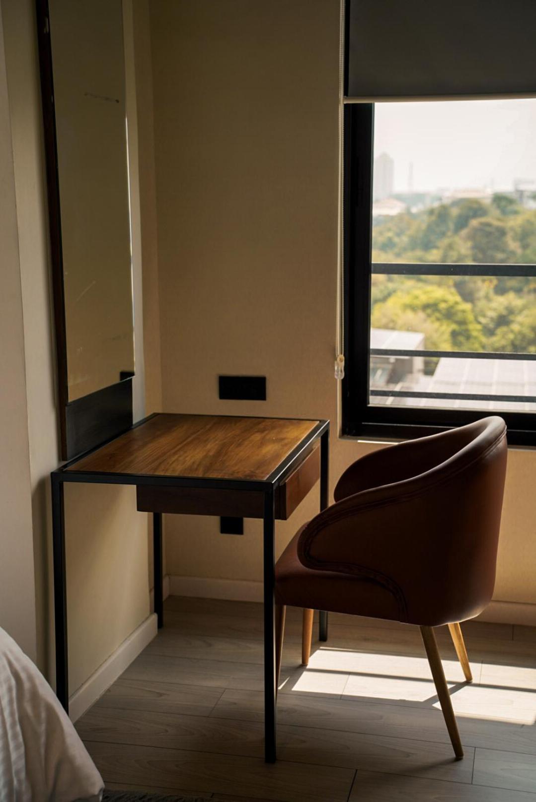 Vaux Park Street Hotel - A Collection Of 8 Luxury Lofts Aparthotel *