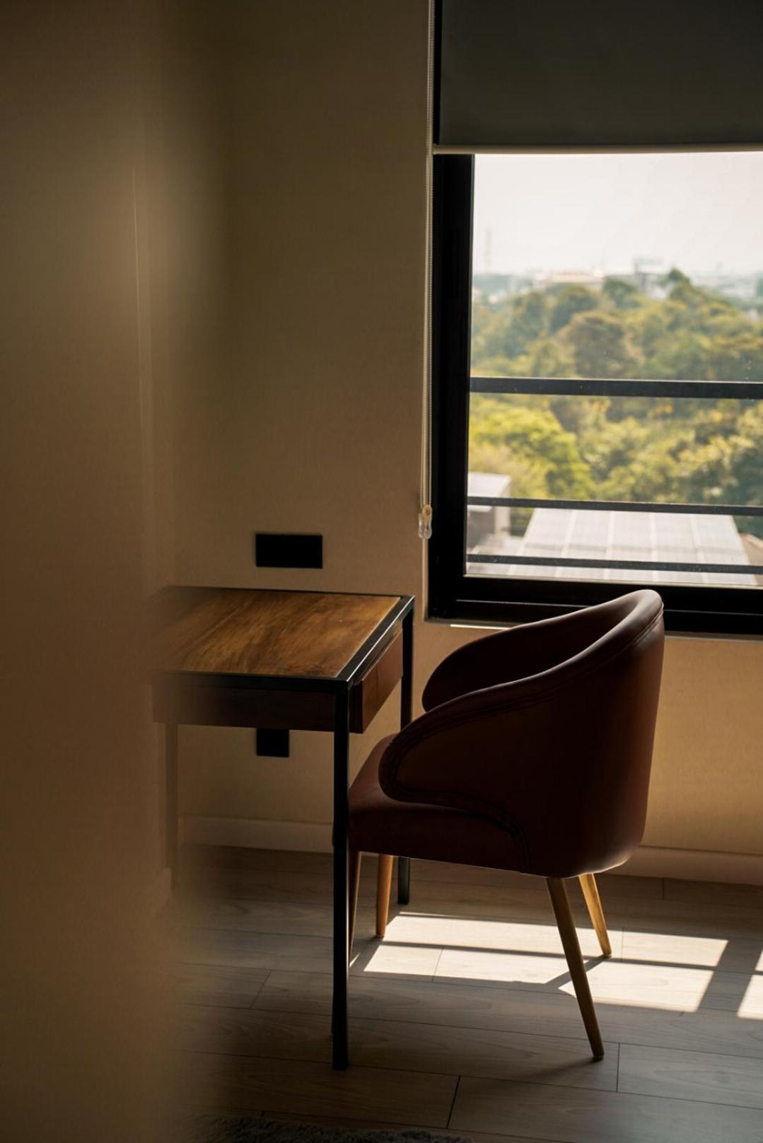 Vaux Park Street Hotel - A Collection Of 8 Luxury Lofts * Colombo