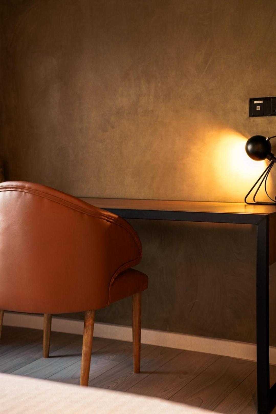 Vaux Park Street Hotel - A Collection Of 8 Luxury Lofts